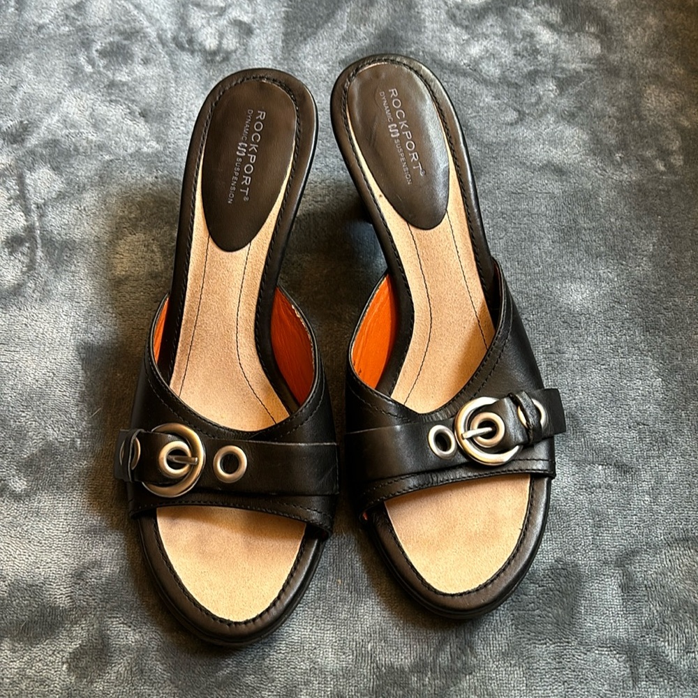 Rockport heeled sandals sz 8.5 M black leather buckle